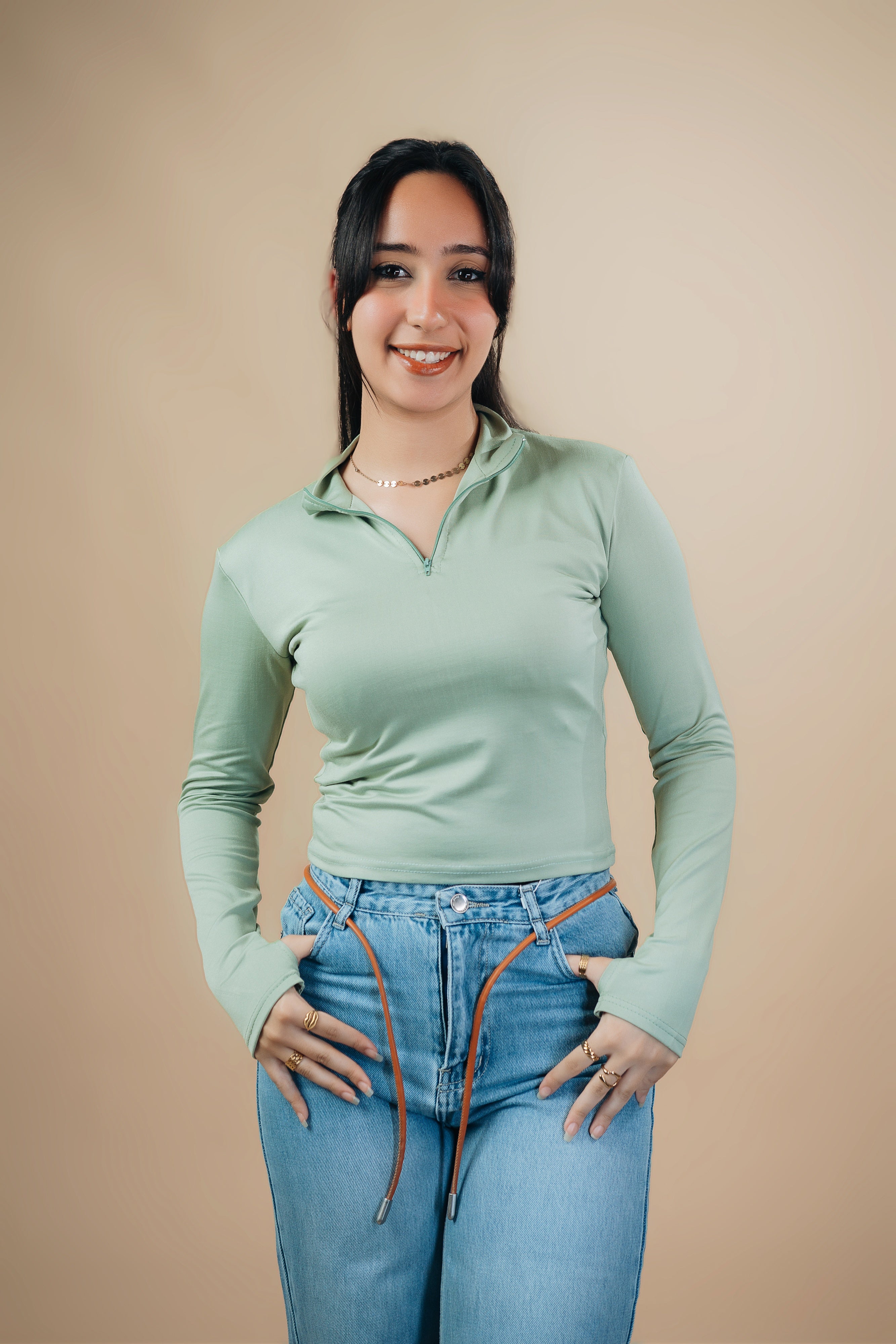 HIGH NECK ZIPPER LONG SLEEVE