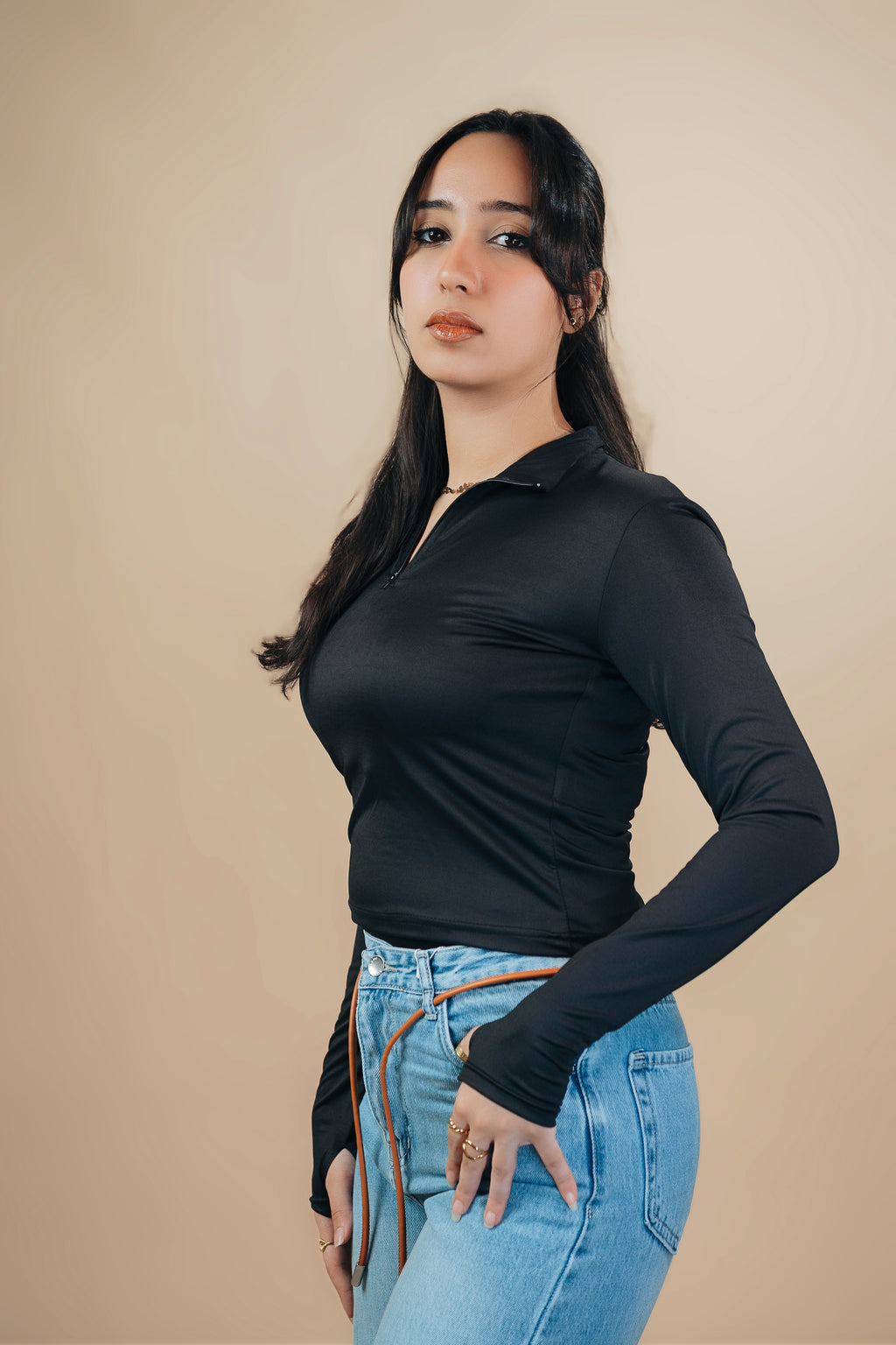 HIGH NECK ZIPPER LONG SLEEVE